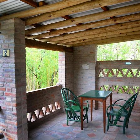 La Toma Complejo De Montana - Cabanas Y Habitaciones En Hosteria Mina Clavero Buitenkant foto