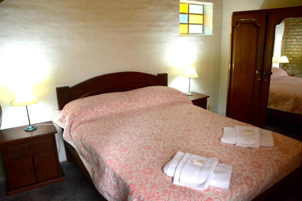 La Toma Complejo De Montana - Cabanas Y Habitaciones En Hosteria Mina Clavero Buitenkant foto