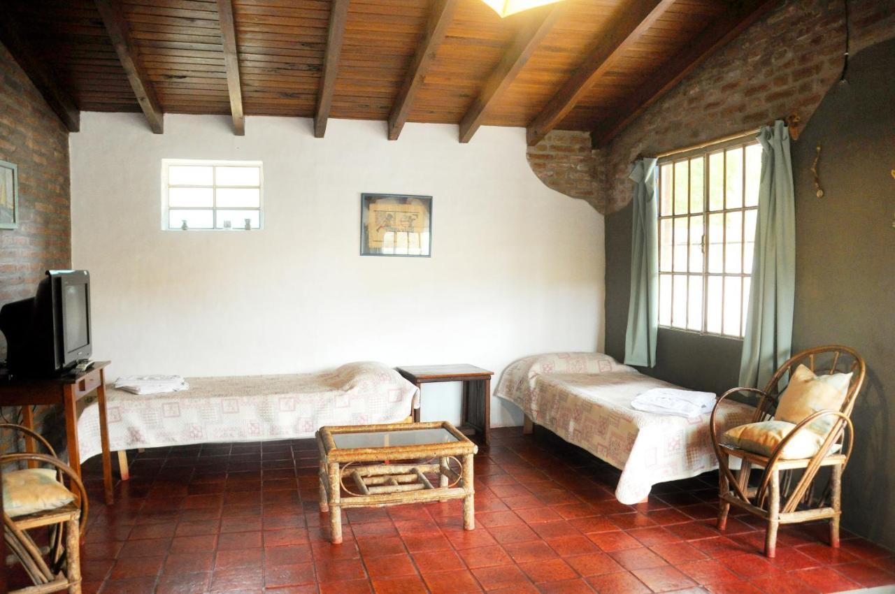 La Toma Complejo De Montana - Cabanas Y Habitaciones En Hosteria Mina Clavero Buitenkant foto