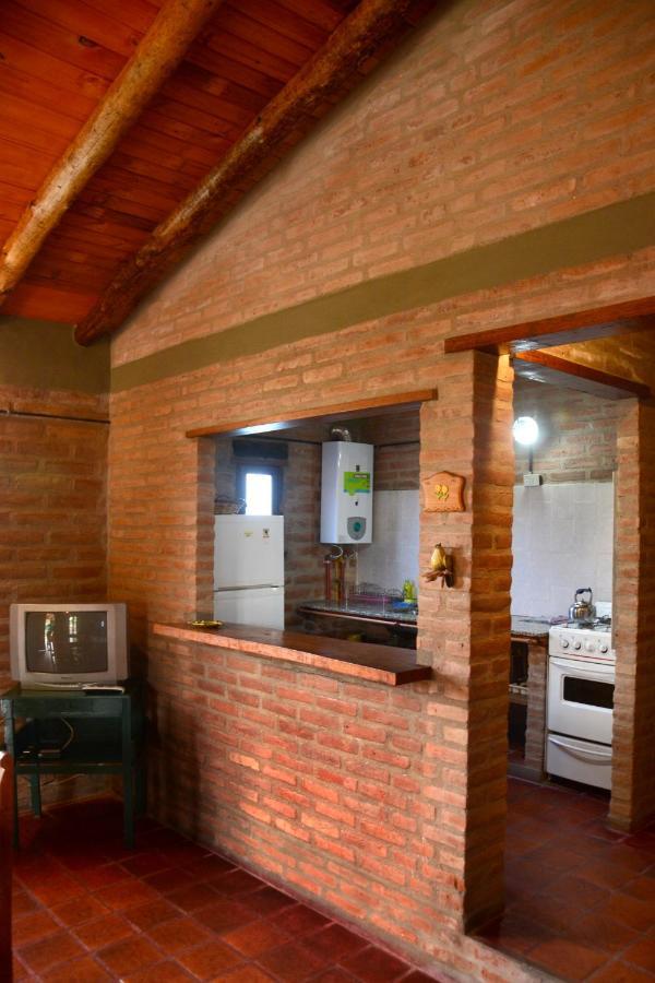 La Toma Complejo De Montana - Cabanas Y Habitaciones En Hosteria Mina Clavero Buitenkant foto