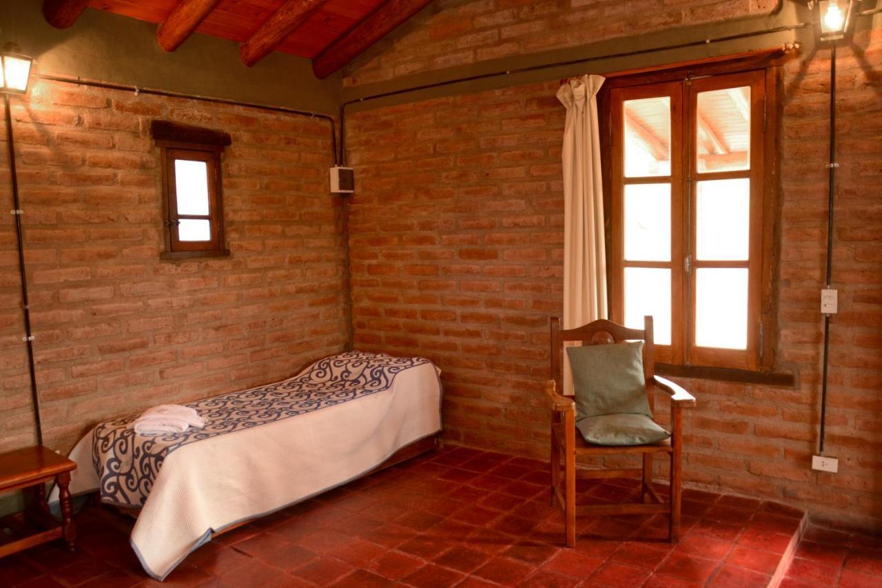 La Toma Complejo De Montana - Cabanas Y Habitaciones En Hosteria Mina Clavero Buitenkant foto
