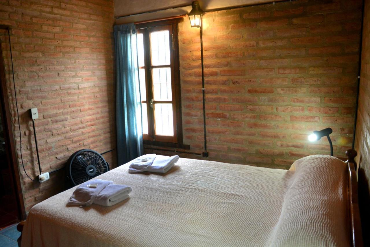 La Toma Complejo De Montana - Cabanas Y Habitaciones En Hosteria Mina Clavero Buitenkant foto